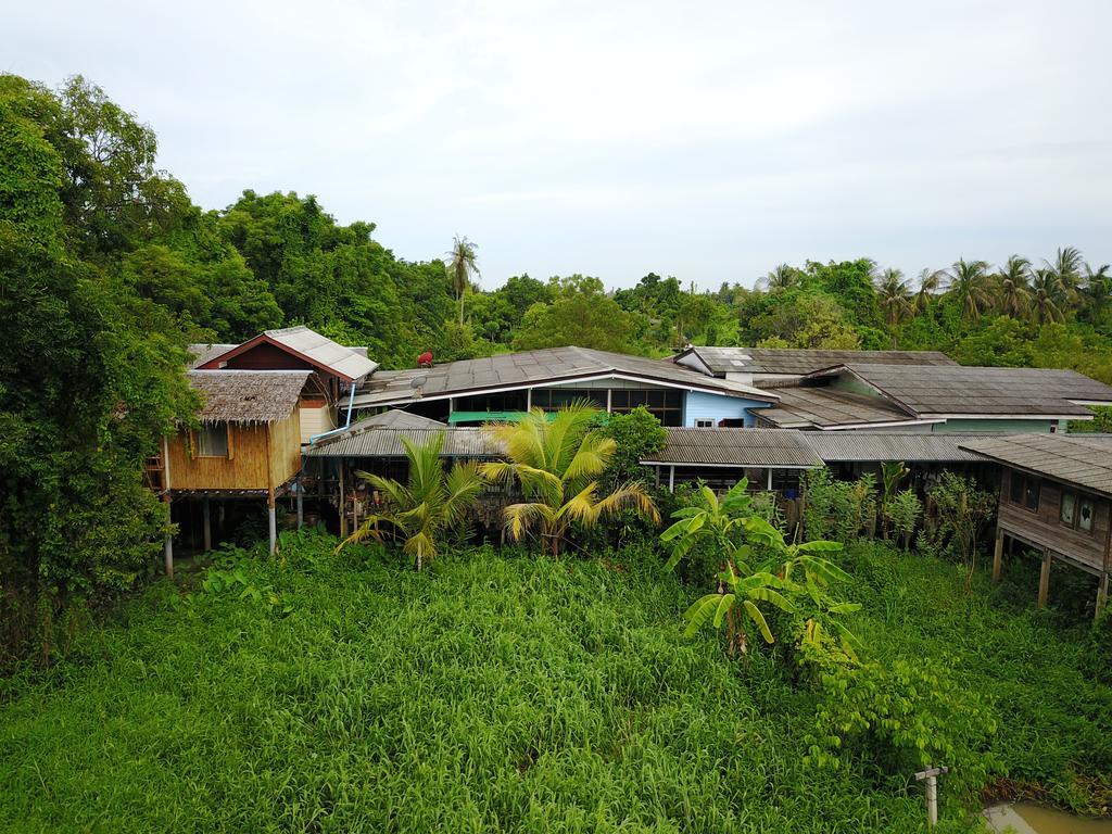 Apartament Cast Away Nonthaburi Zewnętrze zdjęcie